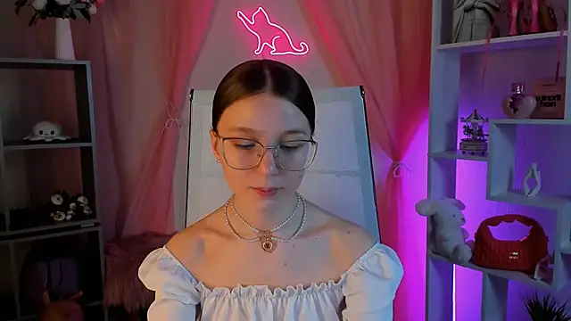 Snapshot of ElliFrankenweenie chatting on 24, 2, 2026 ElliFrankenweenie online show from 24, 2, 2026