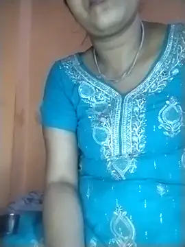 Nency Love143 online show from 13, 5, 2026