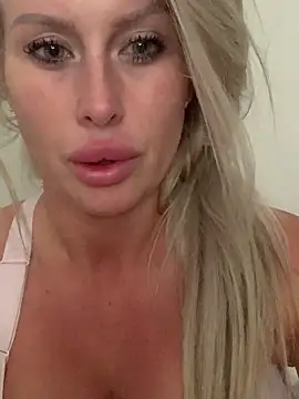 ArabellaJames online show from 5, 3, 2026