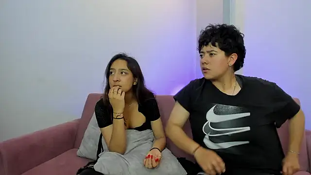 Gaia n Nix online show from 7, 3, 2026