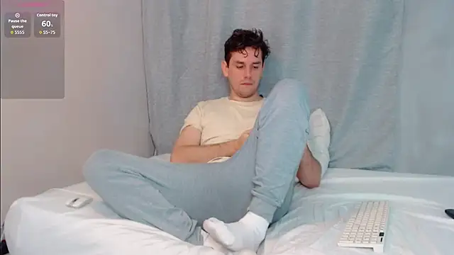 Snapshot of Luc_7 chatting on 21, 2, 2026 Luc 7 online show from 21, 2, 2026