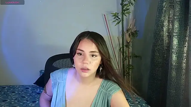 Scarlett Laurent online show from 25, 2, 2026