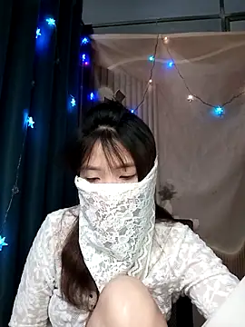 Girl-crazy1 online show from 11, 4, 2026