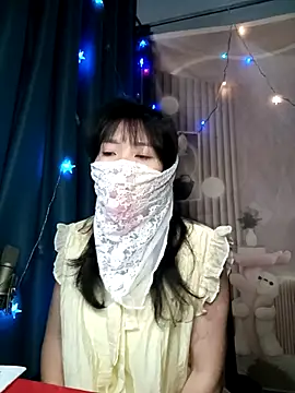 Girl-crazy1 online show from 16, 4, 2026