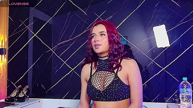  Junne  online show from 21, 2, 2026