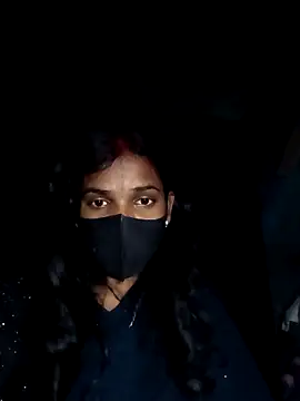 Snapshot of Desi_Couple_P chatting on 19, 2, 2026 Desi Couple P online show from 19, 2, 2026