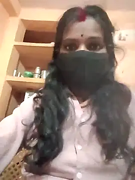 Snapshot of Desi_Couple_P chatting on 4, 3, 2026 Desi Couple P online show from 4, 3, 2026