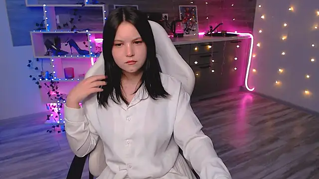 Snapshot of lily_milleerr chatting on 27, 2, 2026 lily milleerr online show from 27, 2, 2026