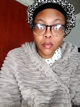 ShantelBootyBoobs online show from 5, 7, 2026