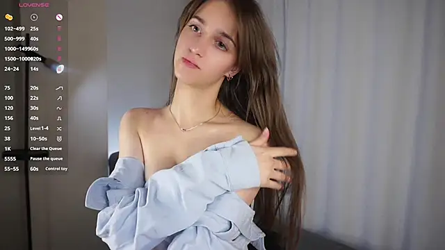 ClarineCasebolt online show from 14, 4, 2026