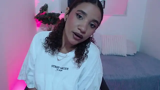 Alice Grinnerk online show from 1, 3, 2026