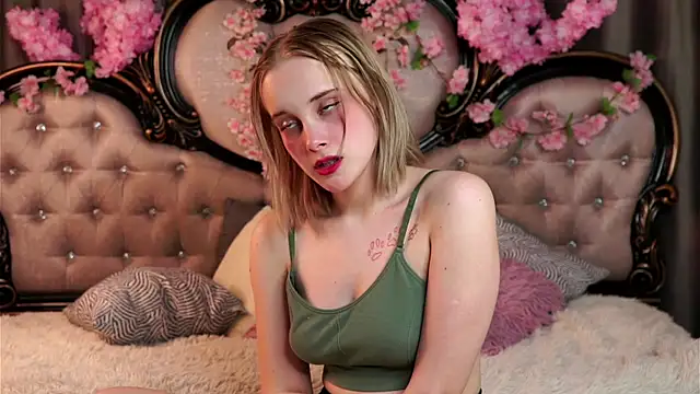 KirstinMcgeady online show from 7, 3, 2026