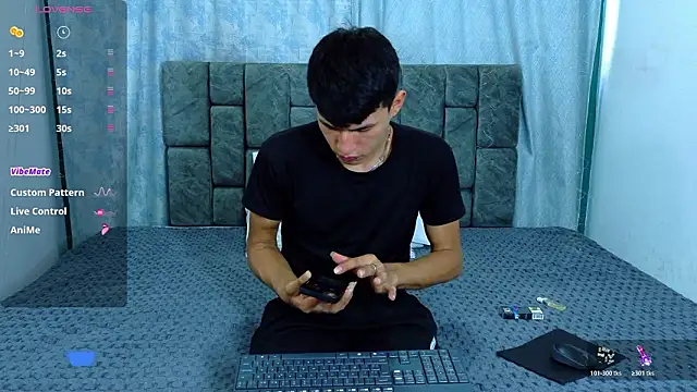 NicolasTorrez online show from 25, 2, 2026