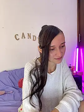 Snapshot of candy_deluxe chatting on 4, 8, 2026 candy deluxe online show from 4, 8, 2026