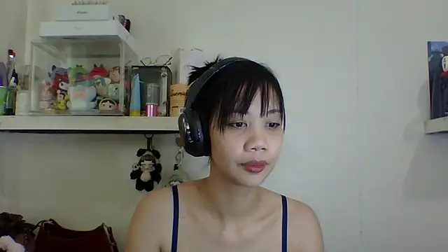 GloryKulikowski online show from 16, 2, 2026