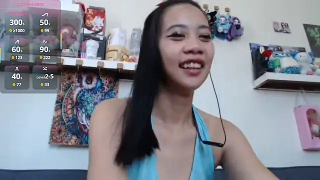 GloryKulikowski online show from 9, 4, 2026