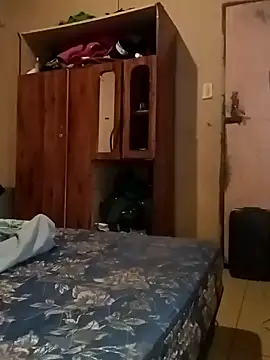 madgirl25 online show from 27, 2, 2026