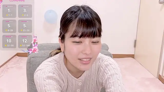 Somi-chan online show from 25, 4, 2026