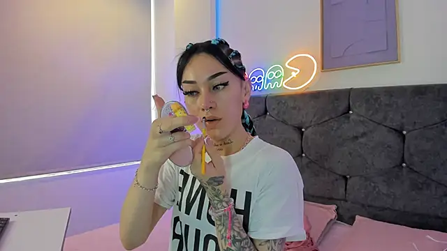 Megan Morphy online show from 28, 3, 2026