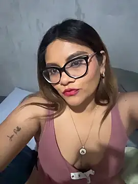 Snapshot of ludmila_x chatting on 13, 3, 2026 ludmila x online show from 13, 3, 2026