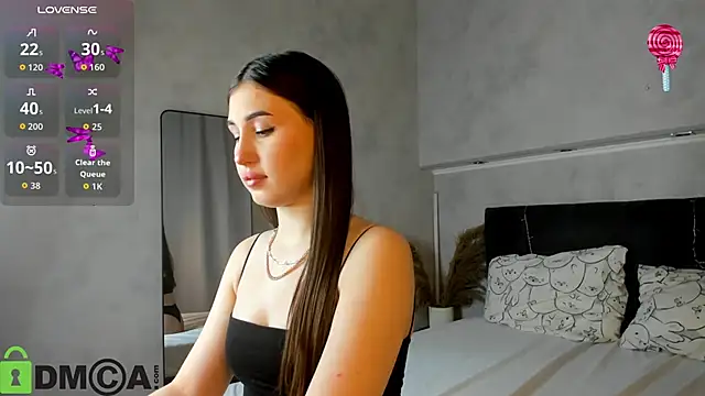 Emily Lews online show from 11, 3, 2026