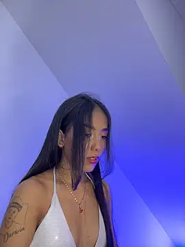 Snapshot of LunaVelour13 chatting on 17, 7, 2026 LunaVelour13 online show from 17, 7, 2026