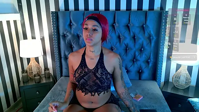 Snapshot of Kinsleybrown chatting on 12, 6, 2026 Kinsleybrown online show from 12, 6, 2026