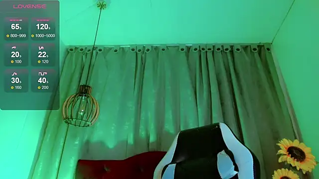 Cayetana Black  online show from 17, 2, 2026