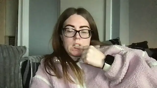 CurvyBx online show from 16, 3, 2026