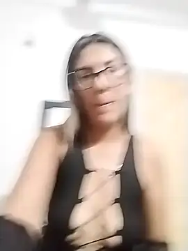 Silreinadorada online show from 18, 4, 2026