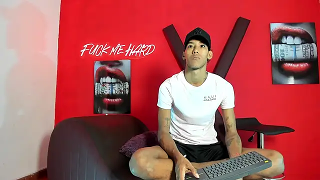 GREEN BOYS online show from 26, 2, 2026