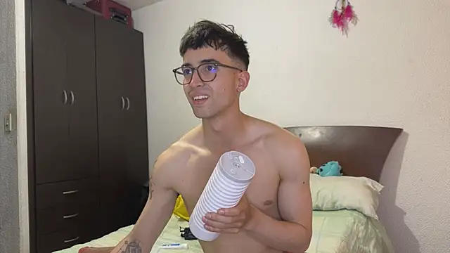 Snapshot of Rakhub chatting on 3, 3, 2026 Rakhub online show from 3, 3, 2026