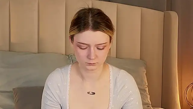 AlyssFrost online show from 5, 5, 2026