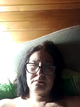 Snapshot of Vikimoon11211 chatting on 20, 2, 2026 Vikimoon11211 online show from 20, 2, 2026