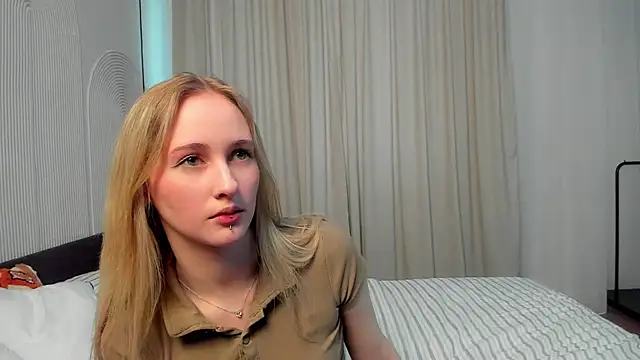 TraceeRebollar online show from 3, 3, 2026