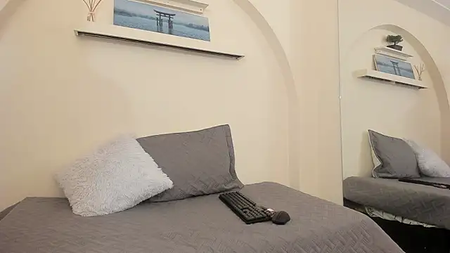 Snapshot of alicee__whitee chatting on 18, 2, 2026 alicee whitee online show from 18, 2, 2026