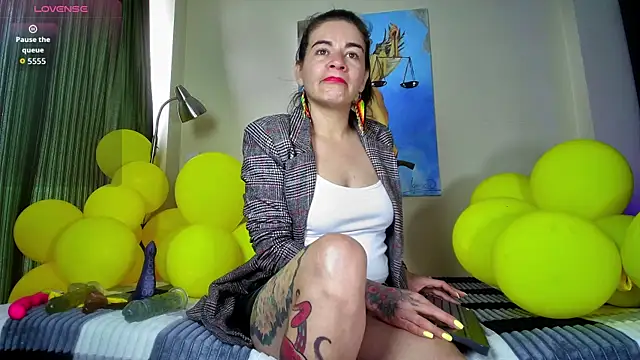 Snapshot of oriana_thomson01 chatting on 22, 5, 2026 oriana thomson01 online show from 22, 5, 2026