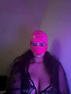 Esmeralda972 online show from 16, 2, 2026