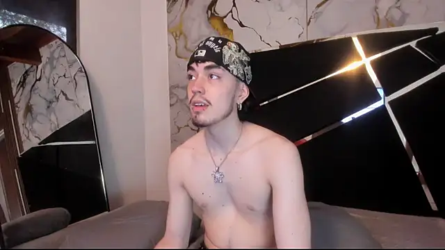 Couple In Heat online show from 26, 3, 2026