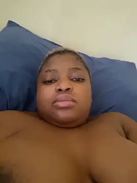 Snapshot of SweetDarkBrownie chatting on 2, 3, 2026 SweetDarkBrownie online show from 2, 3, 2026