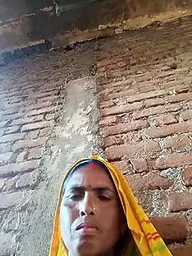 Snapshot of Hot_re83 chatting on 2, 3, 2026 Hot re83 online show from 2, 3, 2026