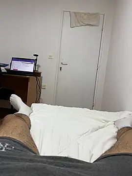 Snapshot of idhemo chatting on 3, 7, 2026 idhemo online show from 3, 7, 2026