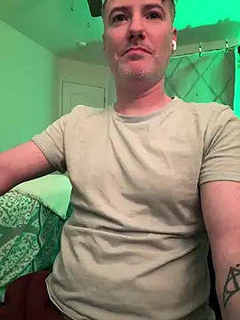 Snapshot of CunningColm chatting on 24, 2, 2026 CunningColm online show from 24, 2, 2026