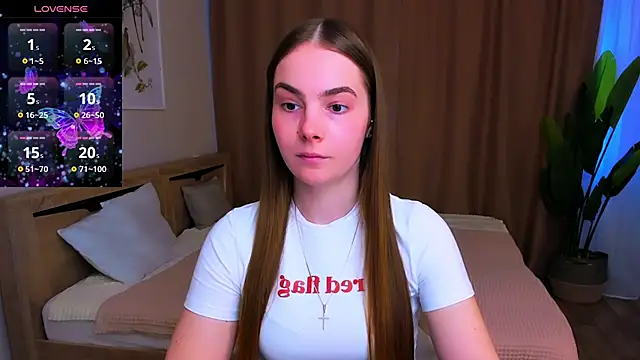 Maddy Wood  online show from 19, 3, 2026