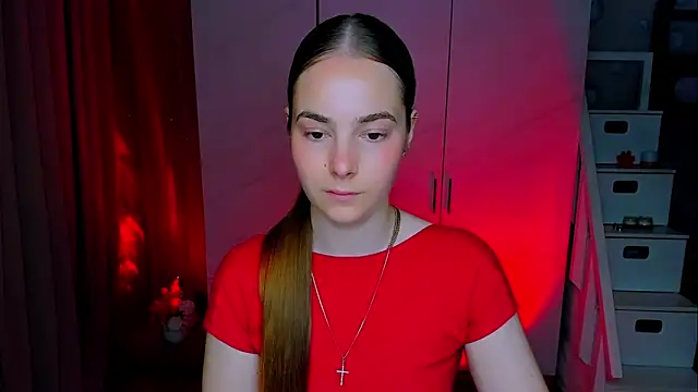 Maddy Wood  online show from 4, 6, 2026