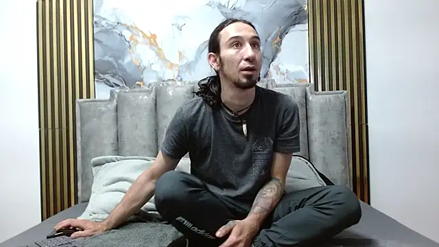 Snapshot of Dilan_Lust chatting on 18, 2, 2026 Dilan Lust online show from 18, 2, 2026