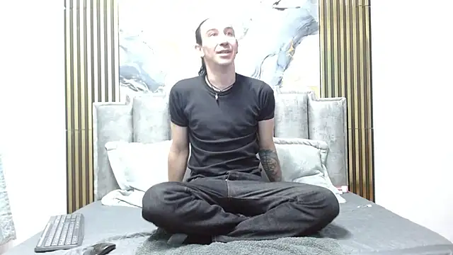 Snapshot of Dilan_Lust chatting on 28, 2, 2026 Dilan Lust online show from 28, 2, 2026