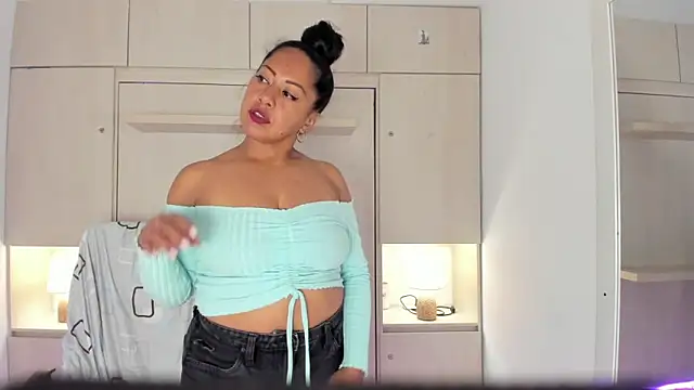 Snapshot of AllieBennet chatting on 26, 2, 2026 AllieBennet online show from 26, 2, 2026