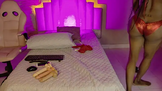 Snapshot of Sheinny_brown1 chatting on 20, 2, 2026 Sheinny brown1 online show from 20, 2, 2026