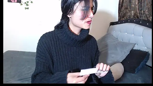 Snapshot of Lili__Clan chatting on 23, 5, 2026 Lili Clan online show from 23, 5, 2026